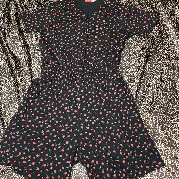 Vintage Liz & Co. Romper - Picture 7 of 16